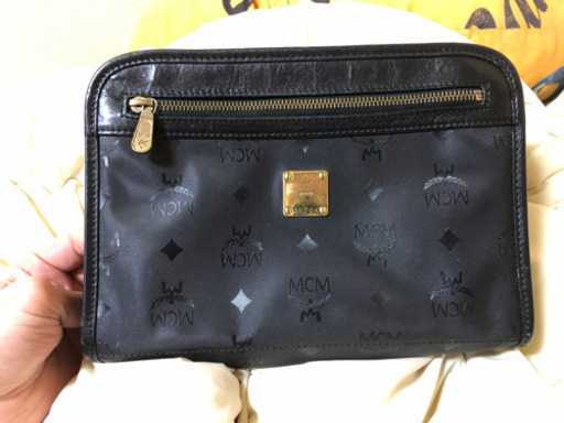 MCM クラッチバッグ メンズにも