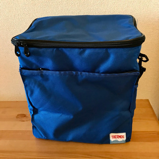 サーモス　保冷バッグ　クーラーバッグ　20L