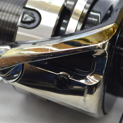 ダイワ 12尾長モンスター 4000LBD レバーブレーキ グレ メジナ 磯