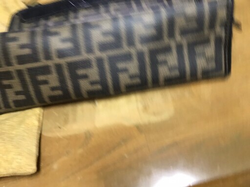 未使用品 商品袋付き】 FENDI フェンディ クラッチバッグ ズッカ柄
