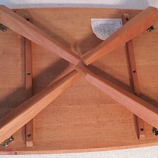 折りたたみテーブル　天然木製、がっちりして重量感有り　＞＞終了