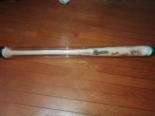 Buffaloes西川龍馬選手通算1000安打達成記念 直筆サイン入りバット Buffaloes西川龍馬選手通算1000安打達成記念 直筆サイン入り