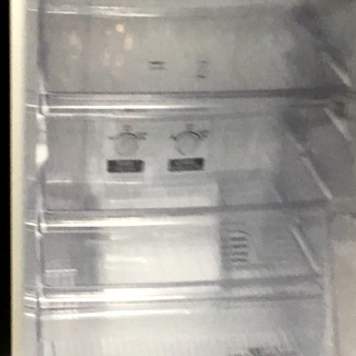 【送料無料・設置無料サービス有り】冷蔵庫 MITSUBISHI MR-P17Z-B 中古  