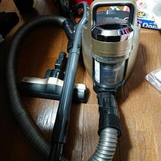 サイクロン掃除機！2000円