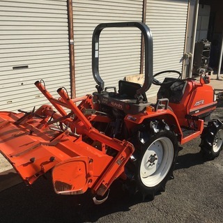 【SOLD OUT】クボタ トラクター ASTE A-175 17馬力 自動水平 倍速 逆転 【農機具でっく】【福岡】【トラクター】 トラクター クボタA175 ASTE 4駆 17馬力 ⚙ 中古農機具専門店 - (株