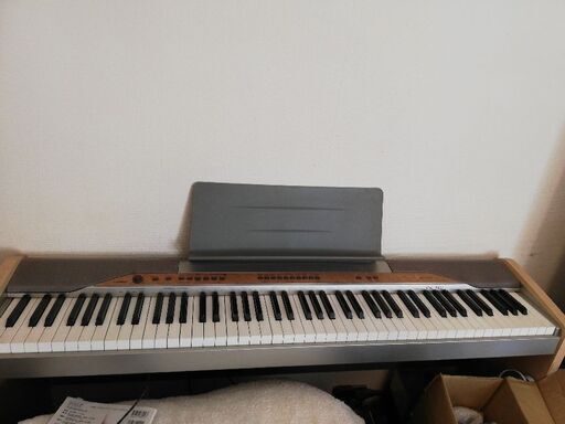 引き渡し決定！電子ピアノCASIO　Ｐｒｉｖｉａ PX-110