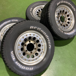255/60R15 BFグッドリッチ　シボレー　ハイエース