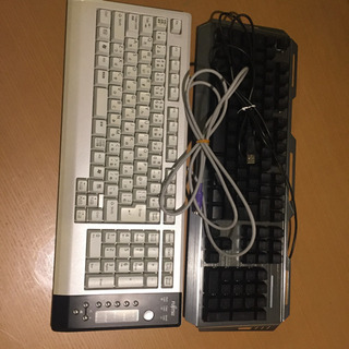 keyboard 二個セット