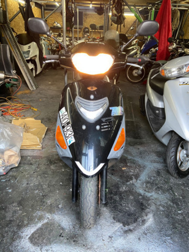 ヴェクスター 125スズキの小型！新品部品多数！