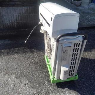 値下 日立 23畳用中古エアコン200v RAS-S71Z2