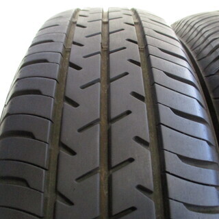 激安中古タイヤ・175/65R15　4本セット