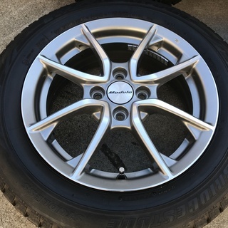 【HONDA Moduro 15インチ 5.5J 4H/100 +45 BLIZZAK REVO GZ 175/65/15 山あり　4本】