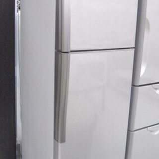 2014年製 日立 225L 2ドア冷蔵庫 2ドア 2014年製...