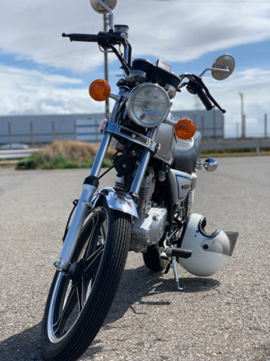 スズキ　GN125H