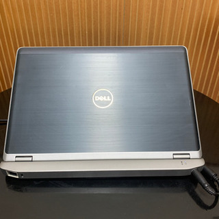 dell ノートパソコン latitude E6200 12.1インチ　i5 代2世代