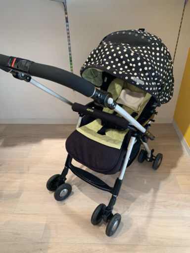 □店頭引取限定□アップリカ 超軽量ベビーカー エアリア♫