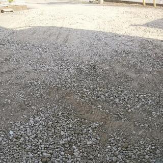 格安！リサイクル砕石砂利(RC40)2tダンプ配達