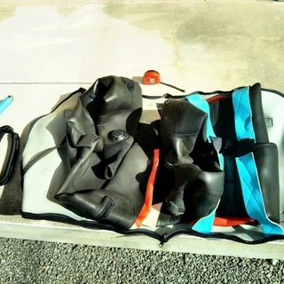 高級 ドライスーツ ソフトラジアル 裏起毛 170㎝ 26㎝ 備品もフルセット！代引き郵送可能！