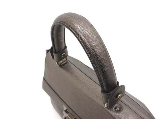 美品 フェラガモ ソフィア 2way ショルダーバッグ ブロンズ金具