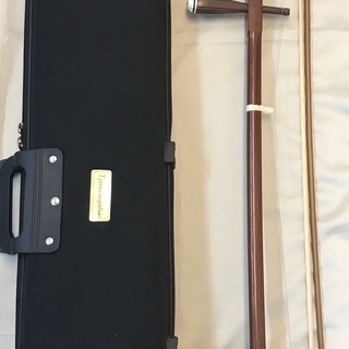 新品・送料込・返品可】二胡 花梨木※弓・松脂・ハードケース付き！