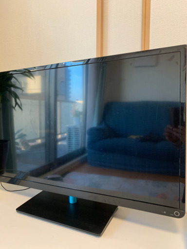 液晶テレビ