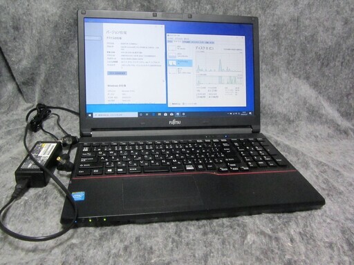 富士通 LIFEBOOK A574/KW / Celeron 2950M