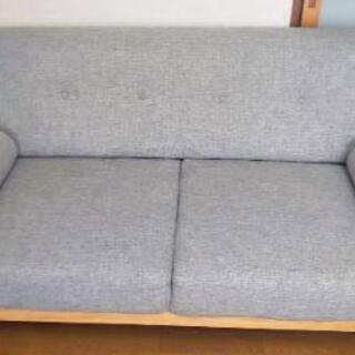 LOWYA  2人掛けソファ天然木脚　幅159 アイボリー 2/24締切 LOWYA 【幅159cm】2人掛け 天然木脚ソファ