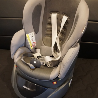 引渡予定者決定済】Aprica チャイルドシート