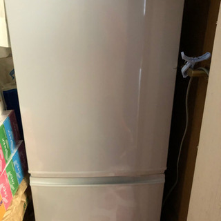 取引中　シャープ ２ドア冷凍冷蔵庫 SJ-14K-H