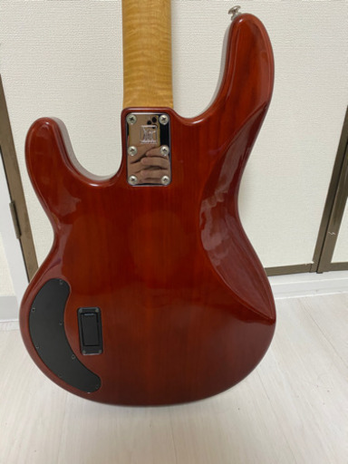 取引決まりました、MUSIC MAN StingRay 20th Anniversary ジャンク