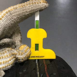 値下げ‼️N-VANホンダ純正ホイールキャップ付145/80R12 新車外し バリ山イボあり識別線あり 純正ナット付