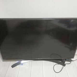 LG 4K　液晶テレビ　43インチ　2018年製　美品　鶴見　引取限定