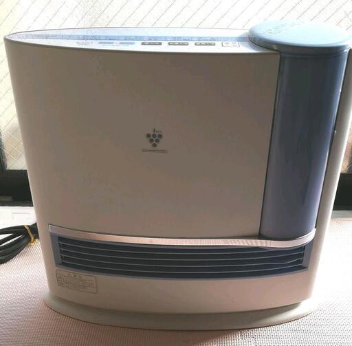 【引き取りに来てくださる方へ】シャープ　加湿セラミックファンヒーター HX