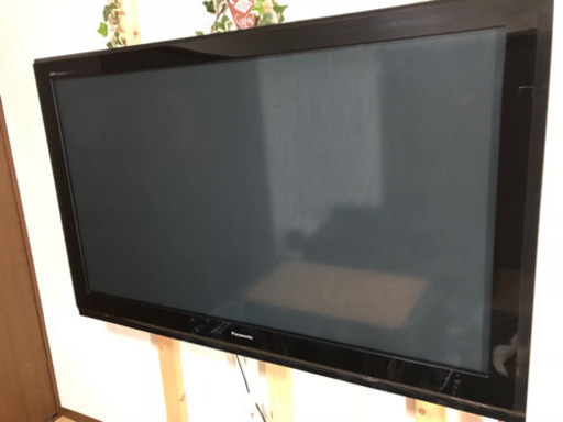 63インチTV (壁掛け金具付)