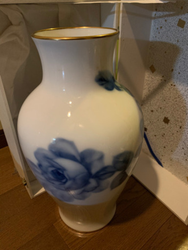 花瓶