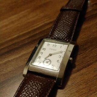 FENDI　腕時計　革ベルト