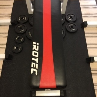 ベンチプレス アイロテック