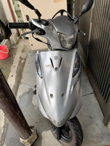 アドレス　v125  邪魔なため早期取引希望
