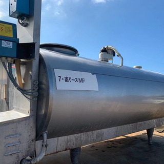 牛乳タンク1300Lステンレスタンク中古
