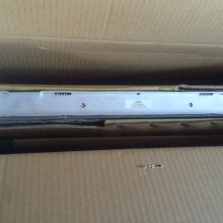 7L0121253A ラジエーター　新品未使用　カイエン　アウディー　トゥアレグ