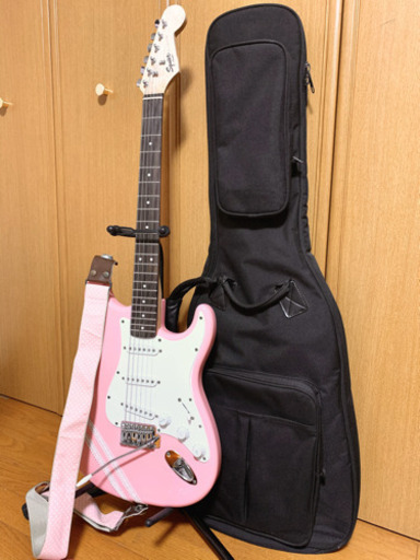 【お取引中】ギター(ピンク/Squier by Fender) ギグケース ギタースタンド チューナー 他色々！