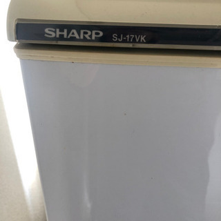 【引取者決定】シャープ冷蔵庫 SJ-17VK ドアは左右変更可