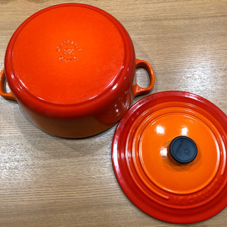 Le Creuset 22cm レシピ付 クリーナー付(5個) ル・クルーゼ ココット・ロンド