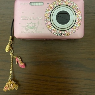 クリスマス限定CASIO EXILIM