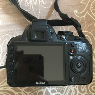 Nikon デジタル一眼レフカメラ　D3100 (望遠ズームレンズ付)