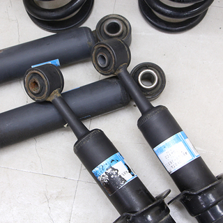 トヨタ ハイラックスサーフ TRN215W 純正スプリング サス ショックアブソーバー 前後左右 1台分 ノーマル サスペンション（A317kwxGGG)