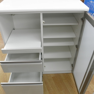 ミドルレンジボード キッチンボード 幅90cm 白×ベージュ エナメル調