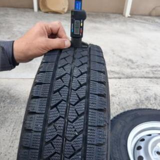 タイヤ、ホイール ブリジストン　スタッドレスタイヤ　VL1　165R13 6PR 9.5分山