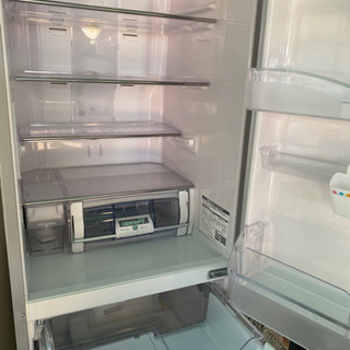 日立！冷蔵庫 302L