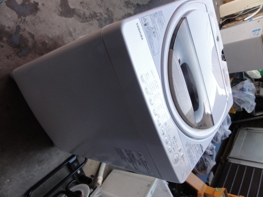 東１０１東芝　全自動　洗濯機　７KG　風乾燥機能付き ２０１６　AW-7G3